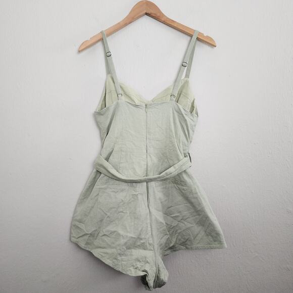 House of Harlow 1960 Nicola Linen Blend Romper Sage Green XLarge - Picture 8 of 13